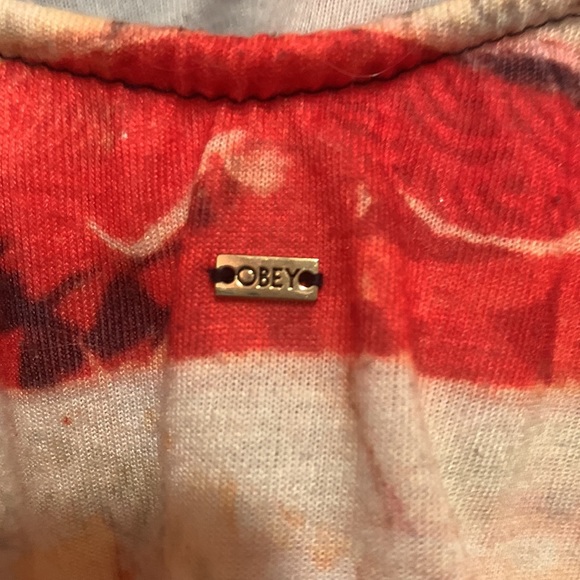 Obey “Vintage” (2009) American Crop Top - Picture 3 of 6